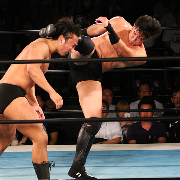 ライオンズゲート初のメイン若手対決、K-DOJO吉田が海野熱闘撃破 「いつかもっと大きな舞台で」