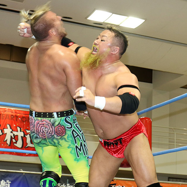 アドニス正面突破で吉田3勝目「このままテッペン登ったる!」