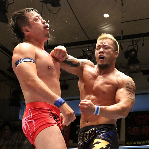 激闘ライバル対決 ゼウス制して7・28大阪で三冠挑戦