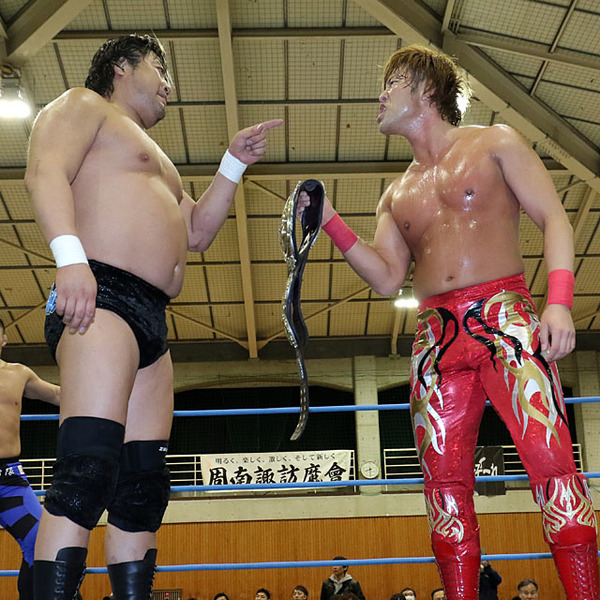 諏訪魔が「進化した暴走プロレス」全開 3・23三冠戦を「全日本の未来作る戦いに」