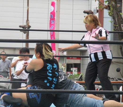 ピンクリボンが津市まで繋がった「ピンクリボン×プチ武骨」~乳ガン検診に行きましょう~その1